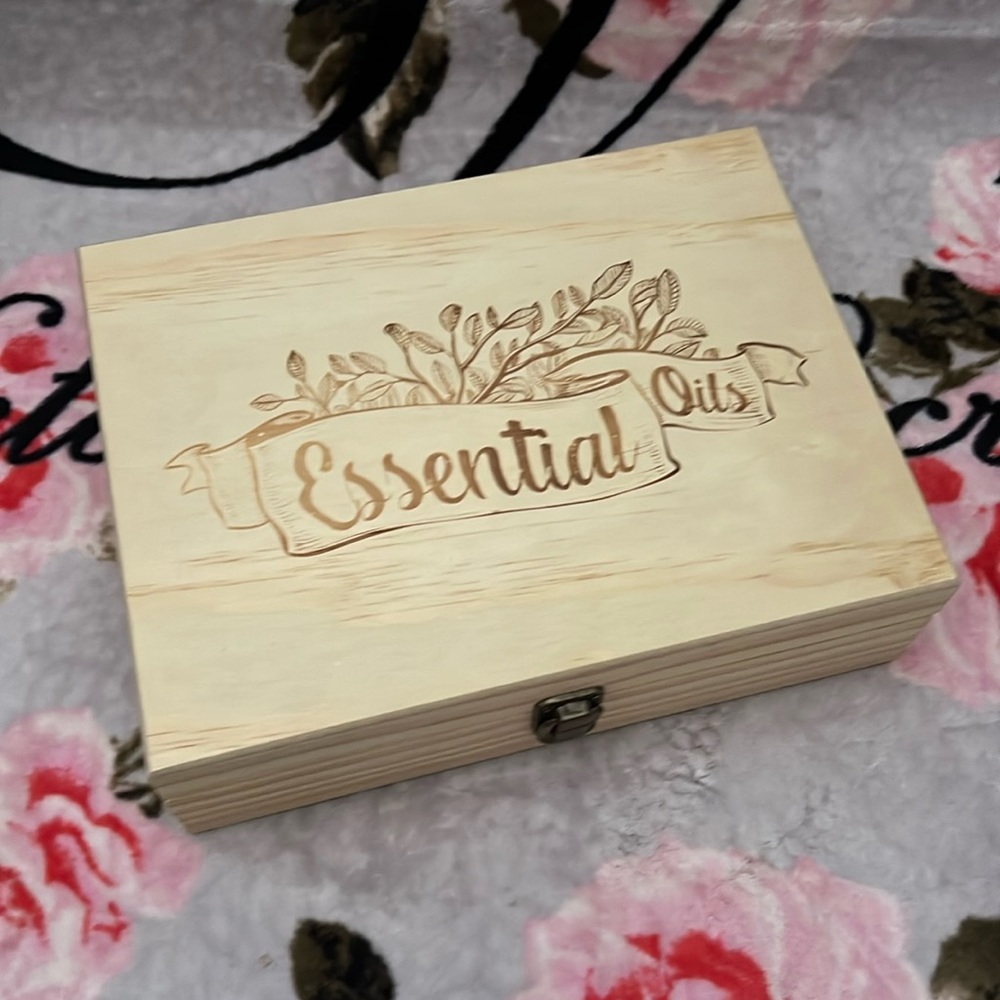 🤎PRICE DROP🤎NWOT🌿Gorgeous Natural Wood Essential Oil Storage Bx HOLDS 48 OILS